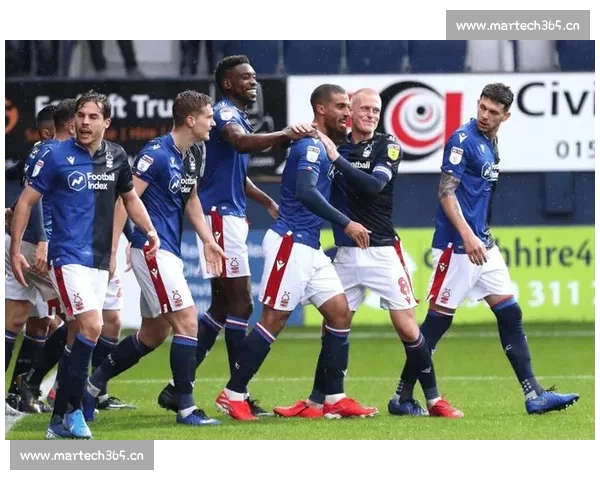 英超赛事直播精彩呈现 各大球队激烈对决抢占榜首争冠机会